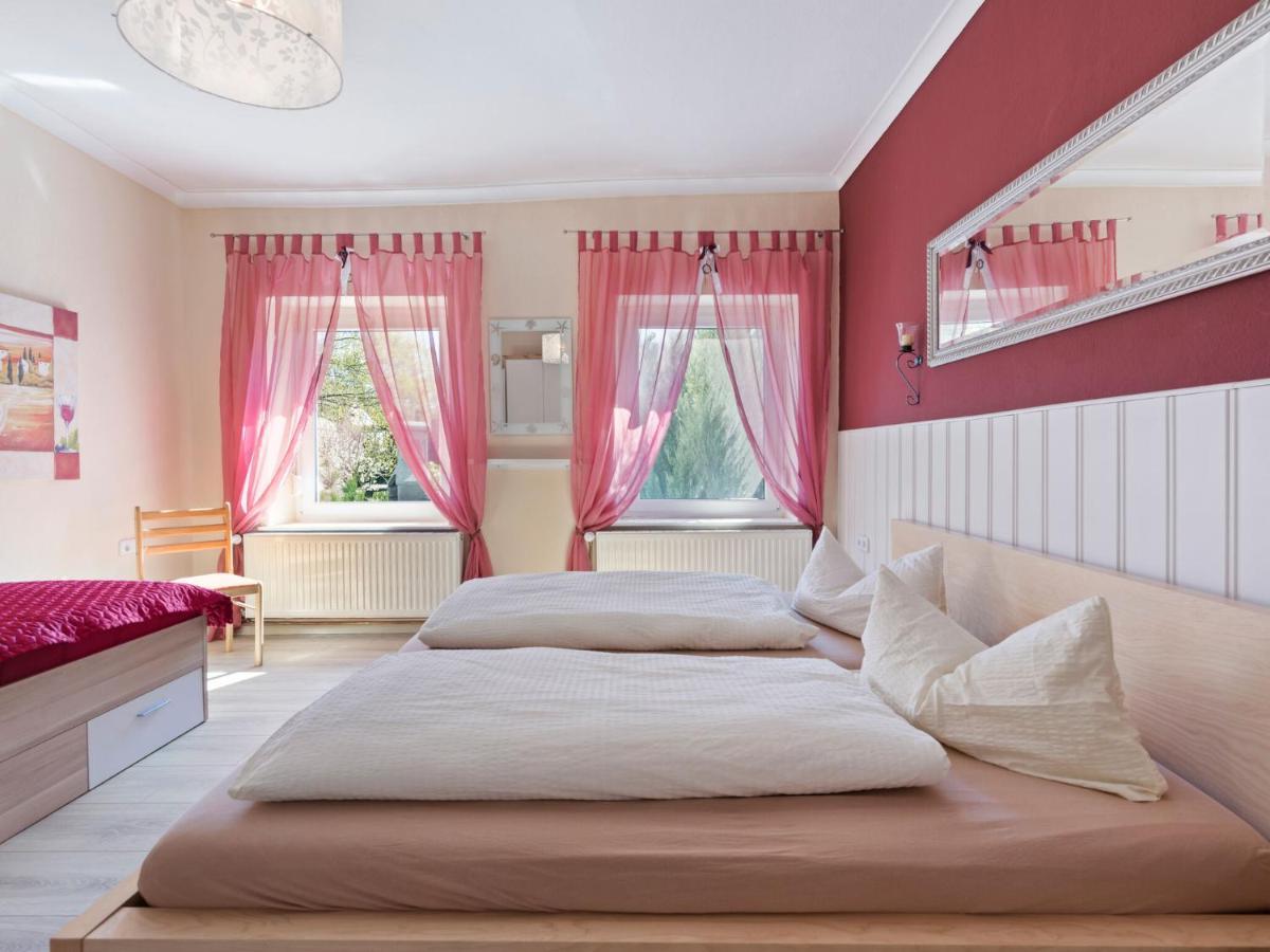 Elegant Apartment With Garden In Gingst ภายนอก รูปภาพ