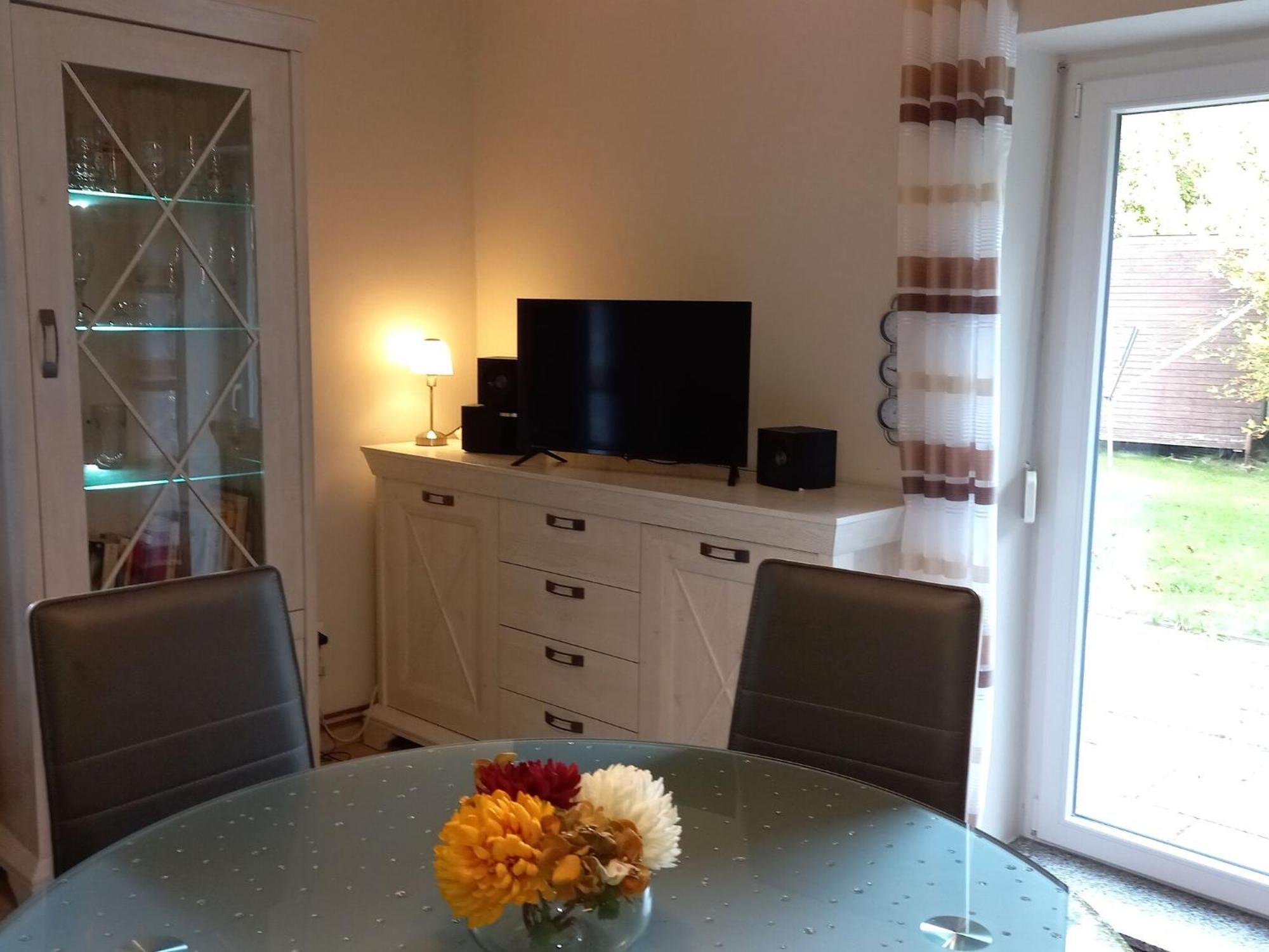 Elegant Apartment With Garden In Gingst ภายนอก รูปภาพ