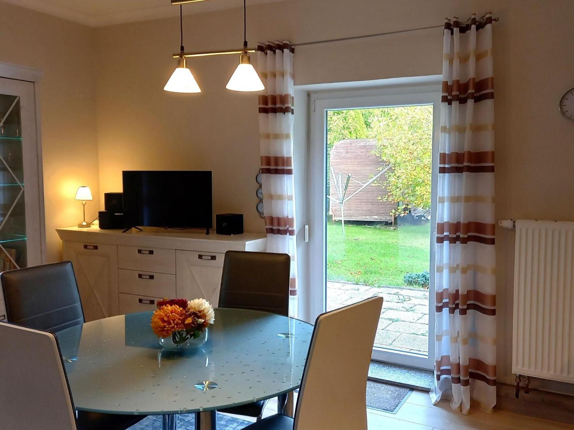 Elegant Apartment With Garden In Gingst ภายนอก รูปภาพ